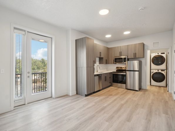 At the Fairgrounds Apartments