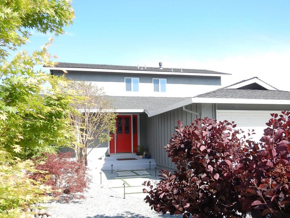 1st image of 1120 Beaumont Dr