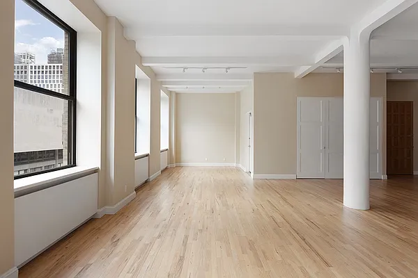 Rented by Compass | media 10