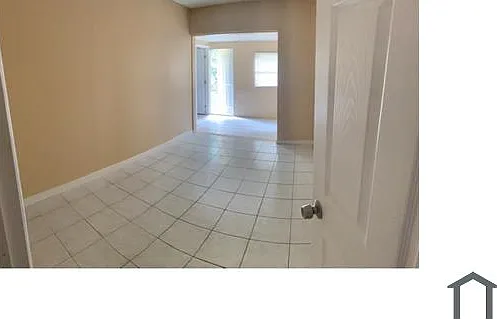 954 SW 74th Ave — Photo 3