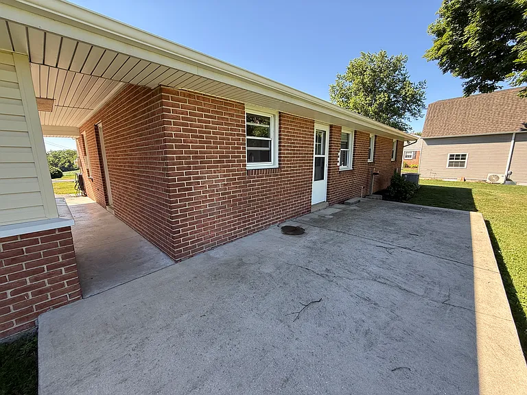 1047 Letort Rd — Photo 20