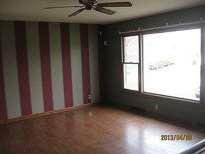 3rd image of 4 Pasadena Dr