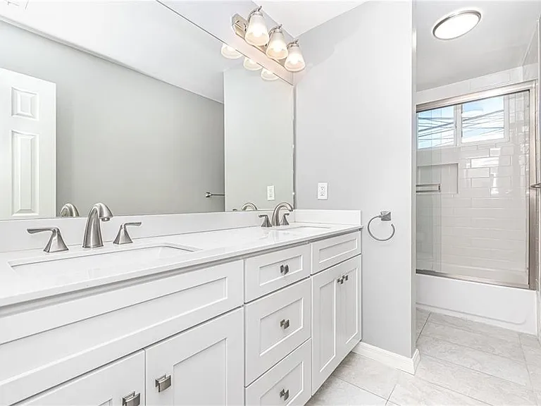 1808 W Balboa Blvd #B — Photo 18
