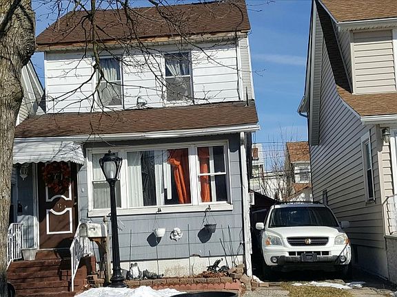 2nd image of 9213 215th St