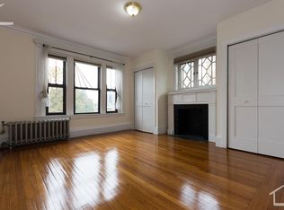 452 Park Dr #17E, Boston, MA 02215