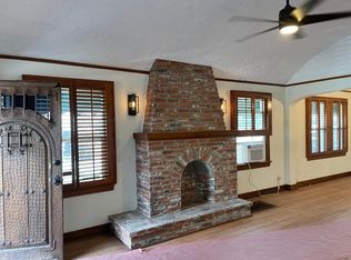 3812 E 10th St, Long Beach, CA 90804