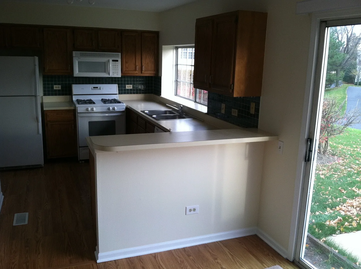 229 E Shag Bark Ln photo 1