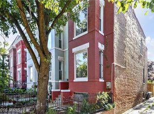 439 12th St NE, Washington, DC 20002