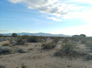 20 Johnson Ln, Yucca, AZ 86438