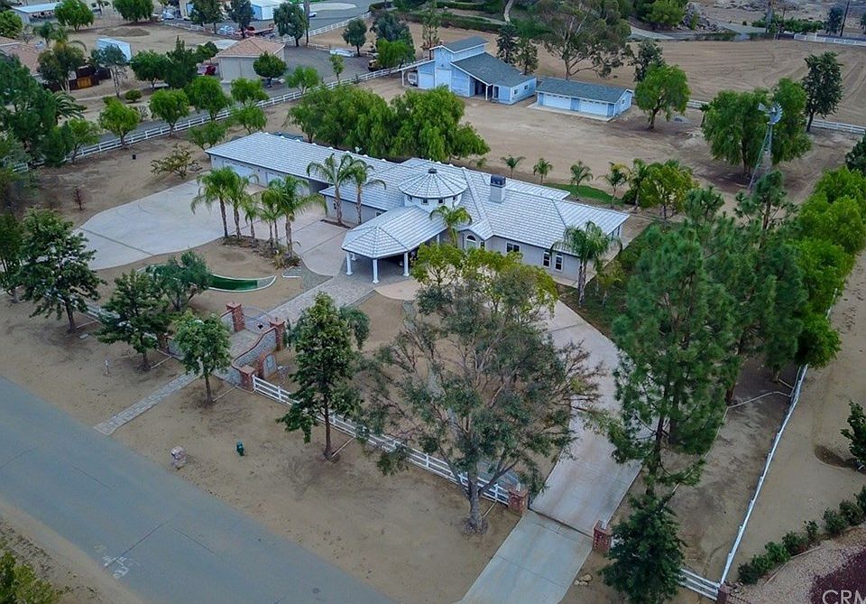 1st image of 26860 California Ave