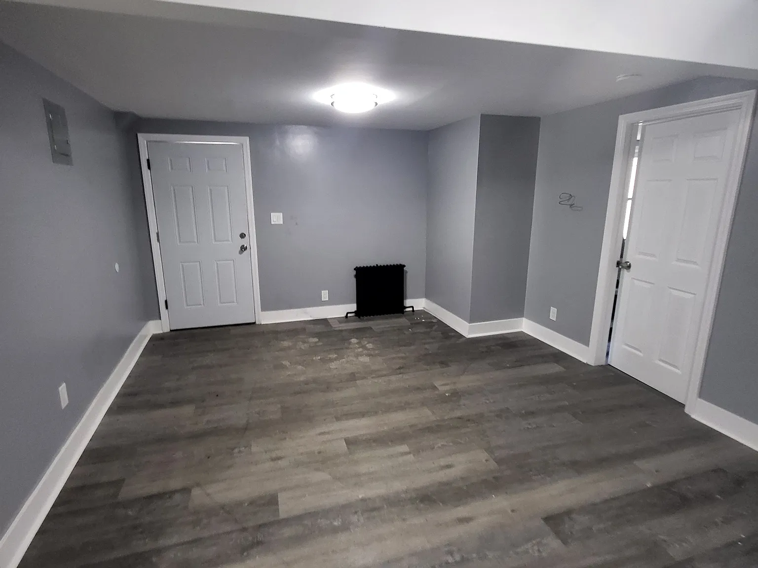 2 bed, 760 sqft, $2,800 — Photo 1