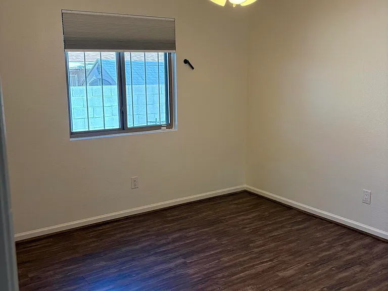 4805 W Bayberry St — Photo 10