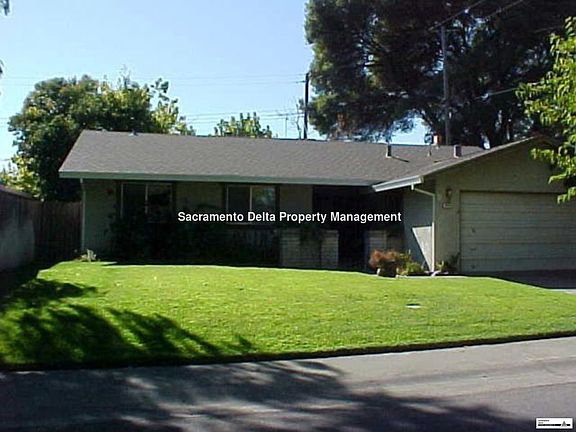 3rd image of 6510 Greencreek Way