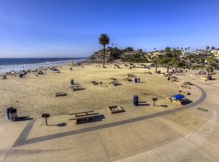 810 3rd St APT P, Encinitas, CA 92024