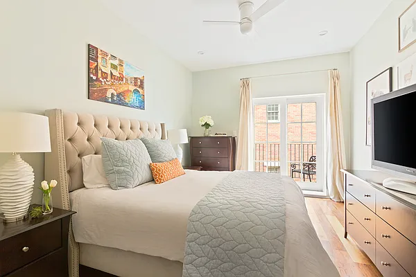 Sold by Compass | media 15