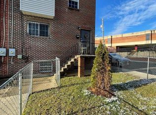 5401 James Pl NE, Washington, DC 20019