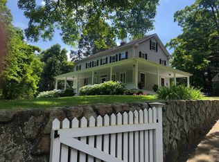 494 Weed St, New Canaan, CT 06840