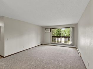 14620 Garrett Ave APT 208, Apple Valley, MN 55124