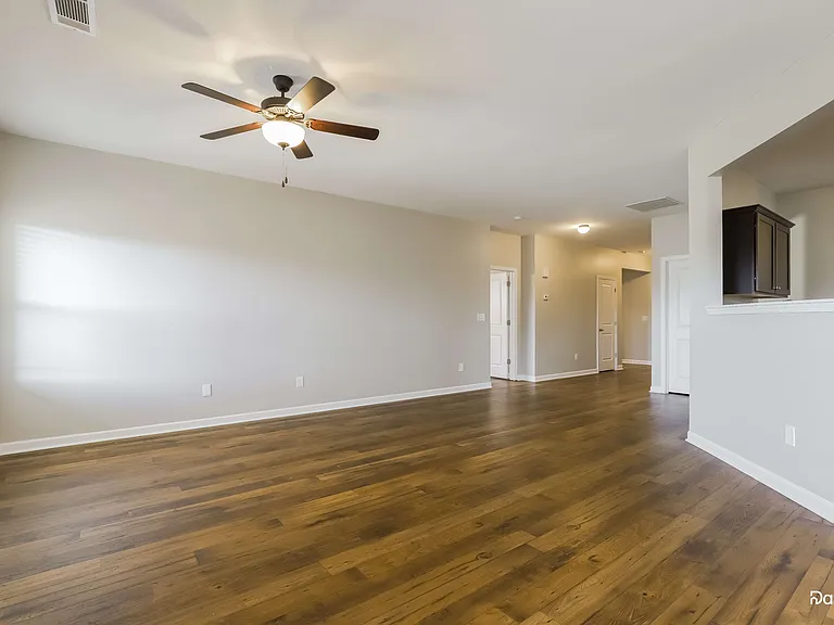 4123 SW Box Elder Path — Photo 6
