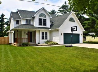 11363 McKinley Rd, Montrose, MI 48457