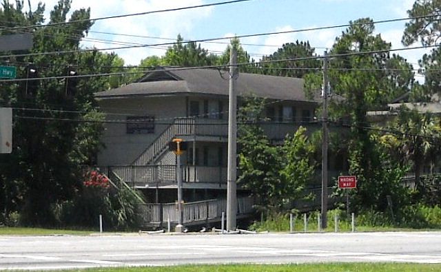 2nd image of 3108 Cypress Mill Rd