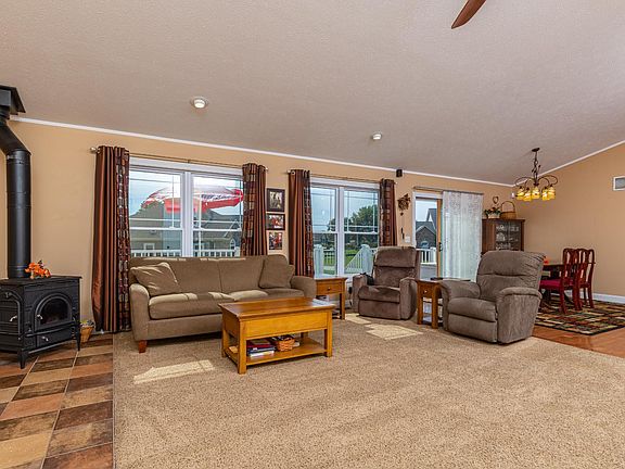 5th image of 51078 Sail Bay Ct