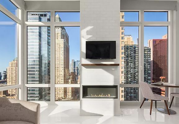 5th image of 247 W 46th St APT 2601