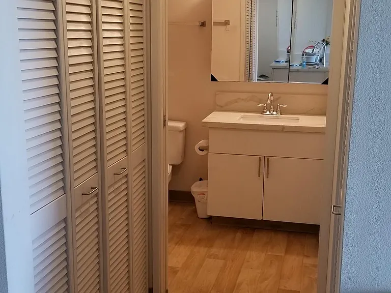 215 N King St #507 — Photo 15