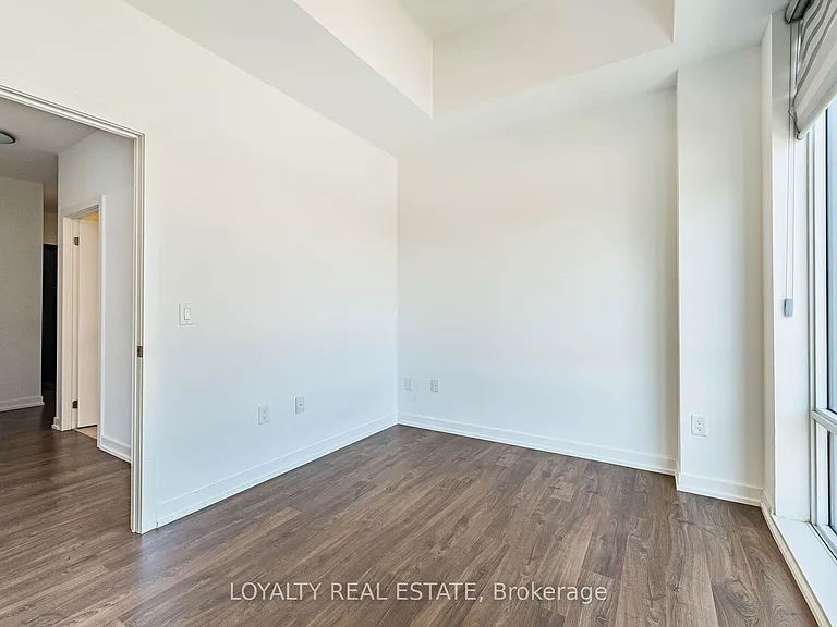 5 Wellington St S #207 — Photo 9
