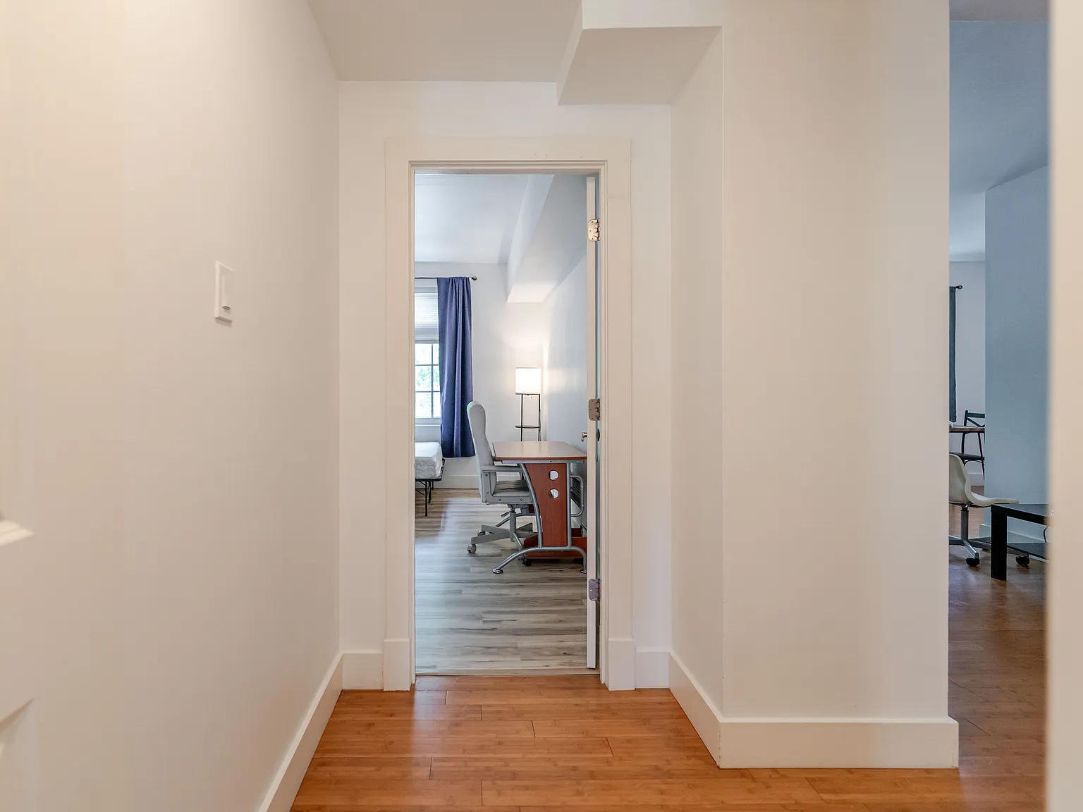 2 bed, 700 sqft, $1,795 — Photo 3