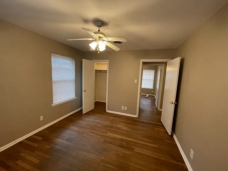 1419 Linden Dr — Photo 10