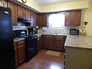 3rd image of 5045 Avalon Ave