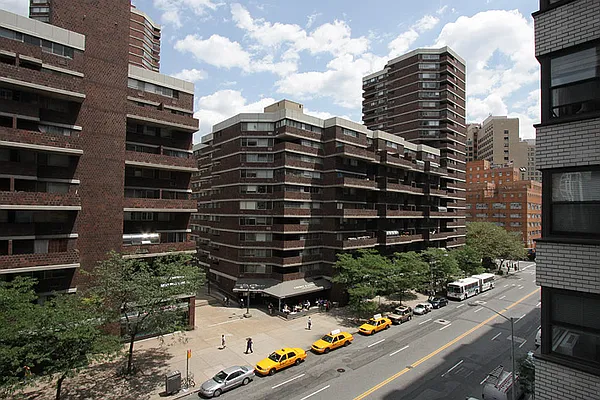 Rented by GoodRock Realty | media 52