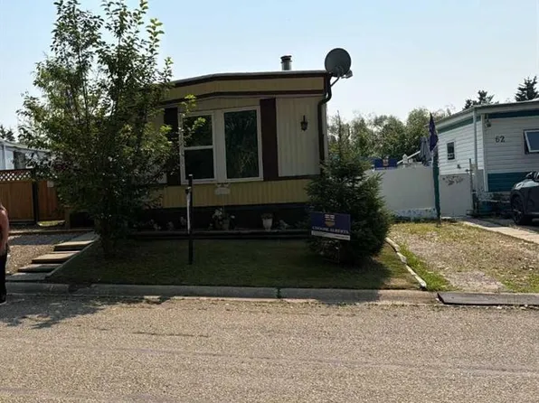 63 Westwood Ct, Innisfail, AB T4G 1S2