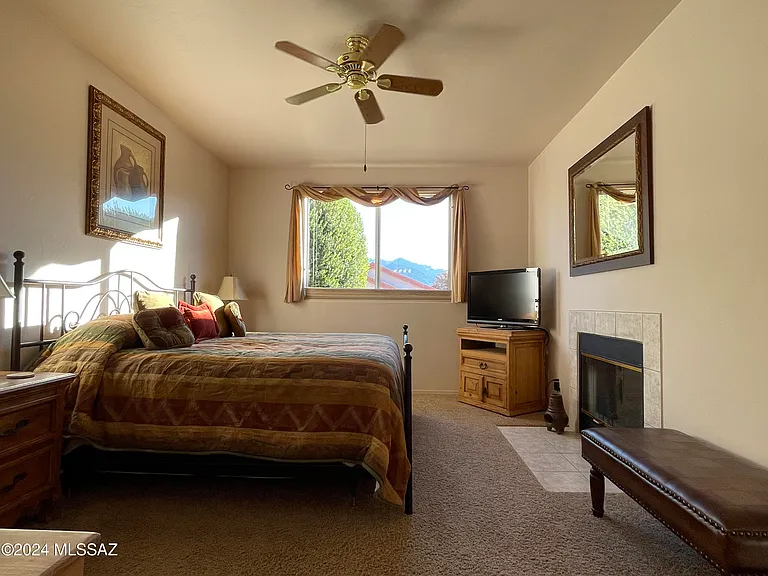 2442 W Tom Watson Dr — Photo 15