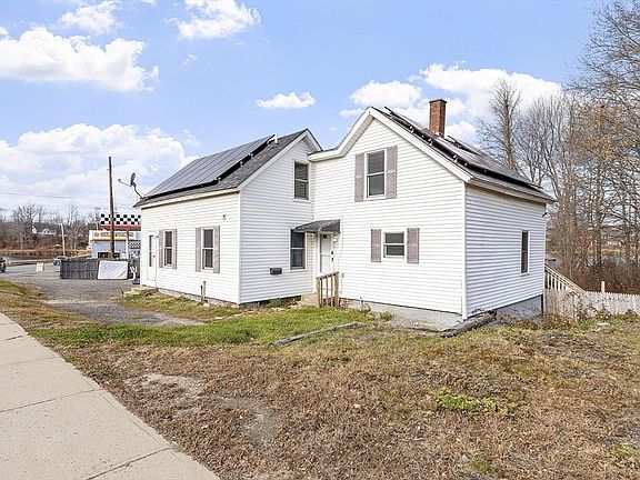 2nd image of 118 Spring St