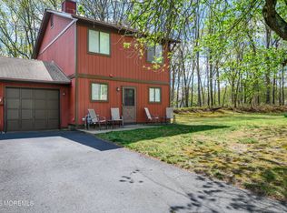 12 Pheasant Place, Howell, NJ 07731
