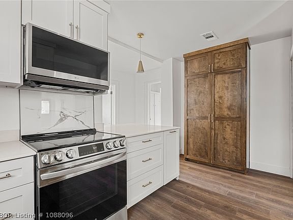 5th image of 715 S 23rd St