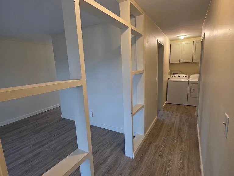 64 Albany St #2 — Photo 9