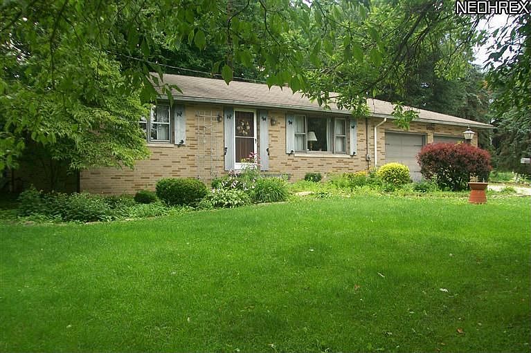 2nd image of 5737 Paris Ave