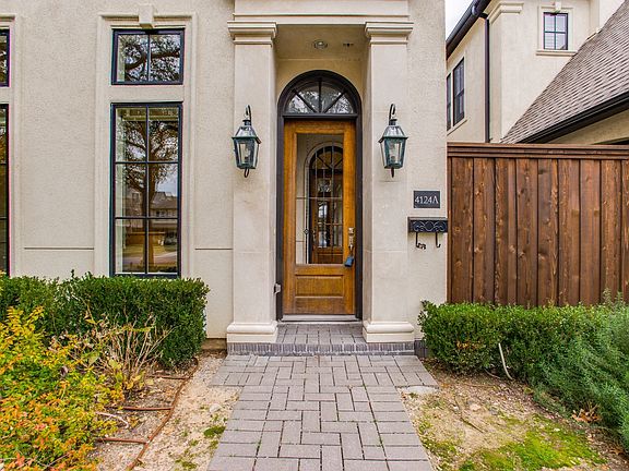 3rd image of 4124 University Blvd #A