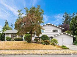 12145 SE 68th Pl, Bellevue, WA