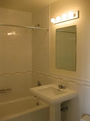 Rented by Classic Marketing- 530 Park1 | media 29