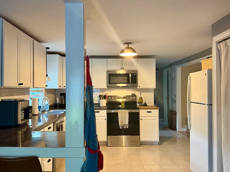 224 Pool St #2 — Photo 3