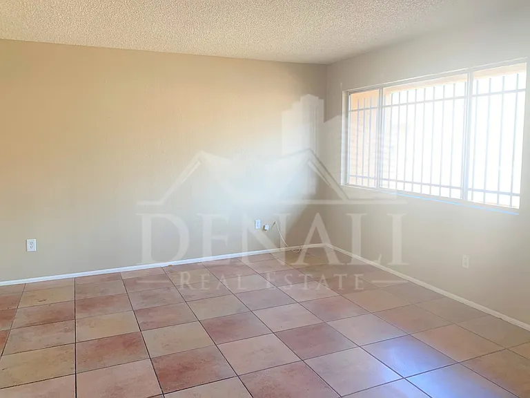 2804 N 43rd Ave #D — Photo 6