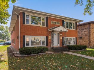 9125 Sahler Ave #1E, Brookfield, IL 60513