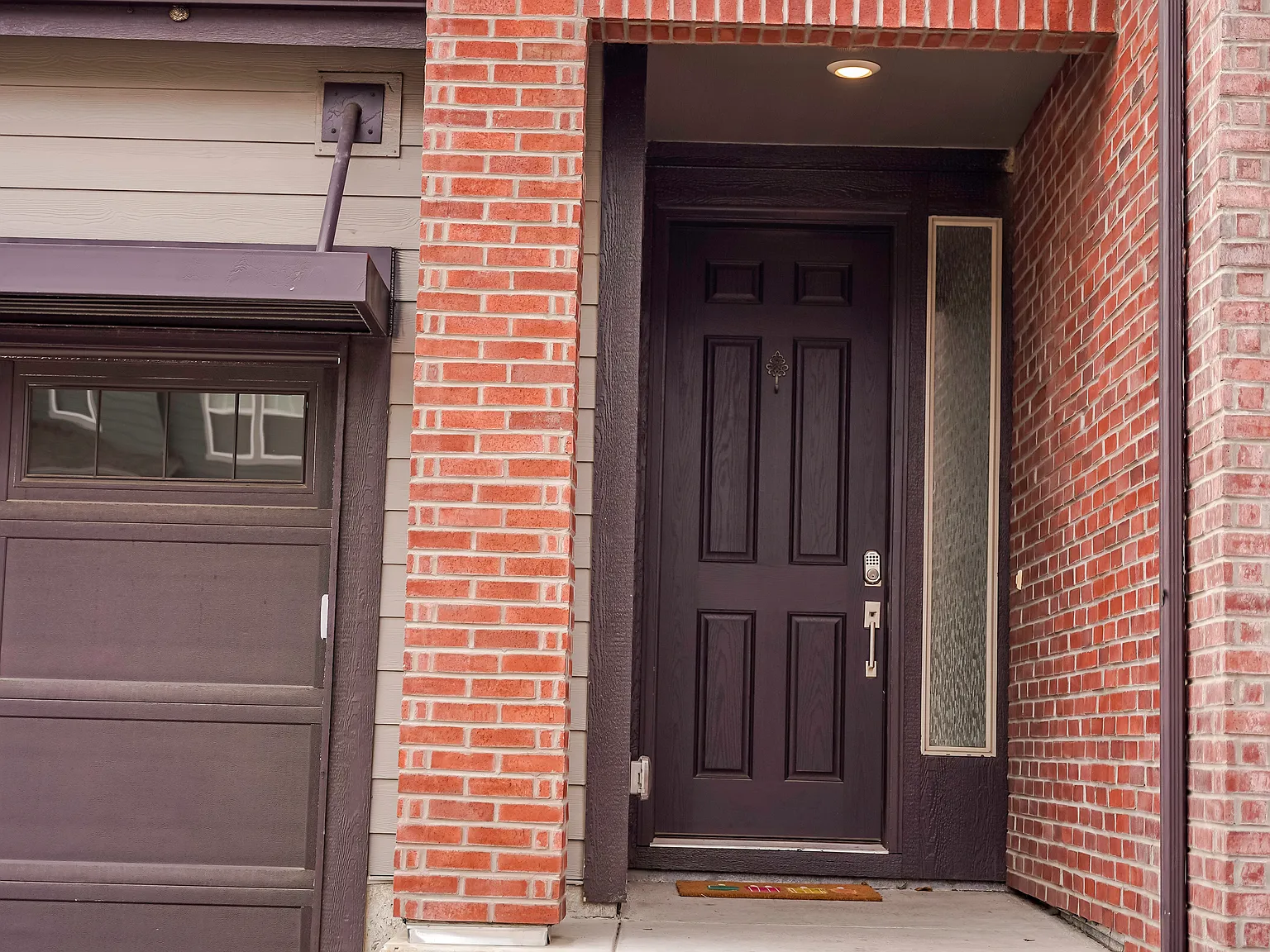 3 bed, 3577 sqft, $3,650 — Photo 4