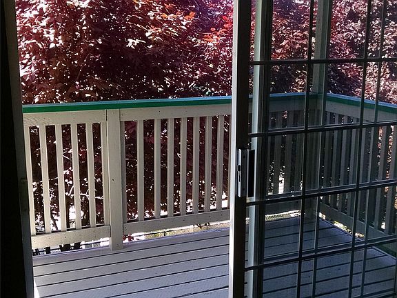 Top unit, back deck