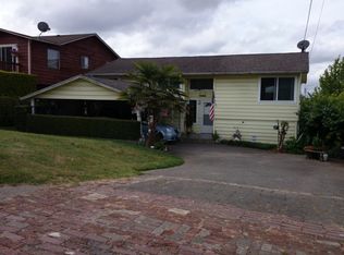 2323 S Warsaw St, Seattle, WA 98108