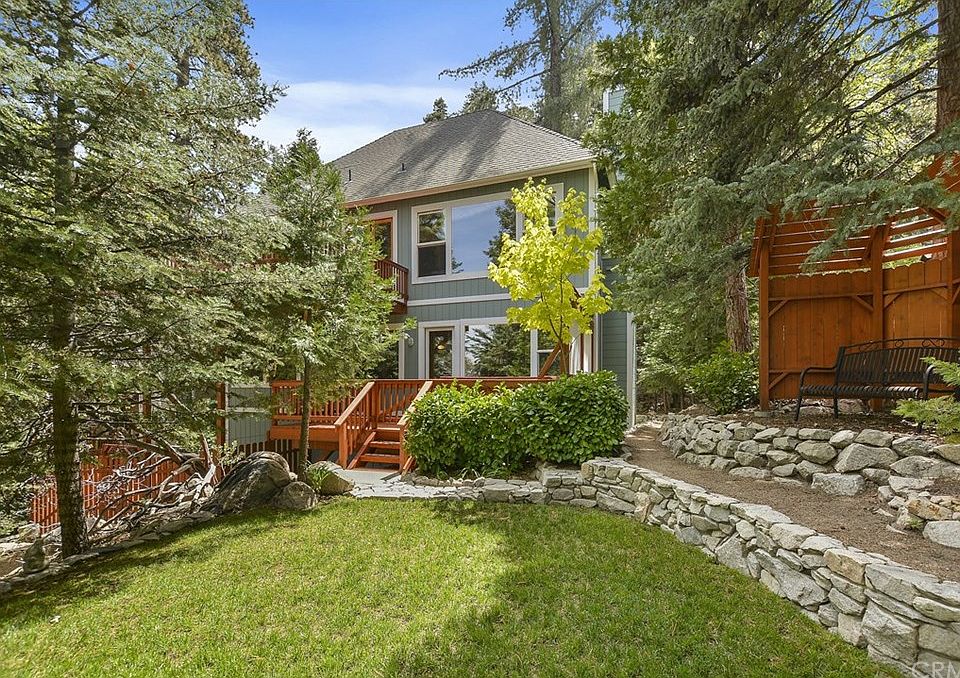 1st image of 26390 N Walnut Hills Dr N